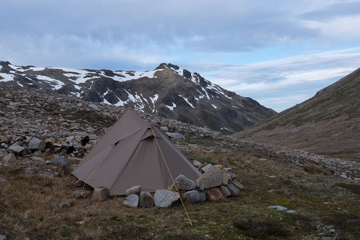 Mountainsmith Mountain Shelter LT lifestyle
