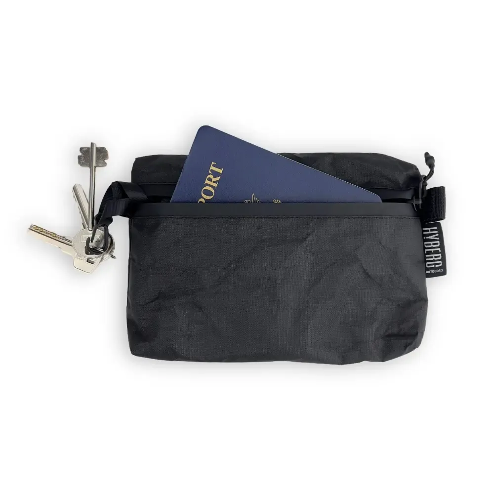 Hyberg-Pilger-Xpac-Black-03.webp