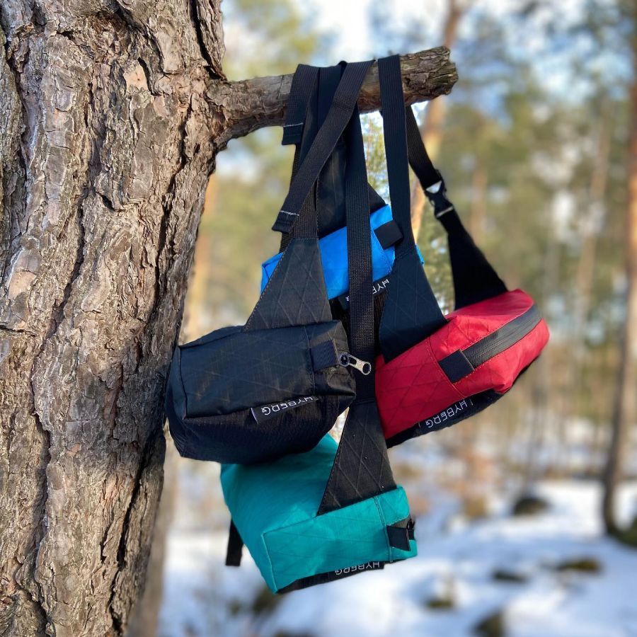 Hyberg Rada X Black ultralight funnypack ledvinka