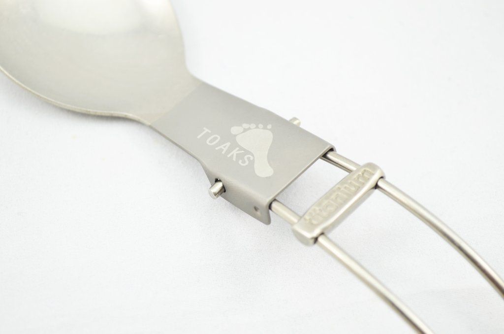 Toaks Titanium Folding Spoon (1)