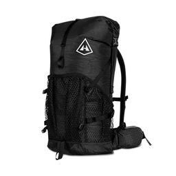 Originální ultralehký, nepromokavý batoh Hyperlite Mountain Gear 2400 Windrider 40l v černé barvě