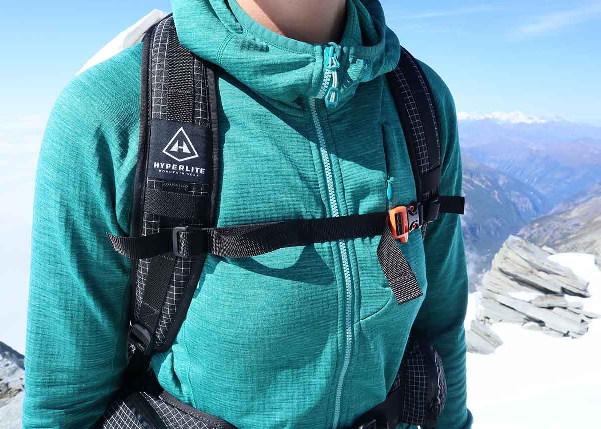 Hyperlite Mountain Gear Junction 2400 White 11 Small