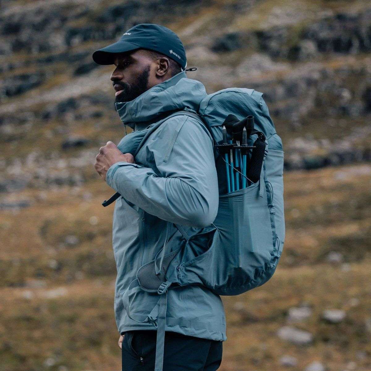 Montane Trailblazer 32 (2024) lifestyle